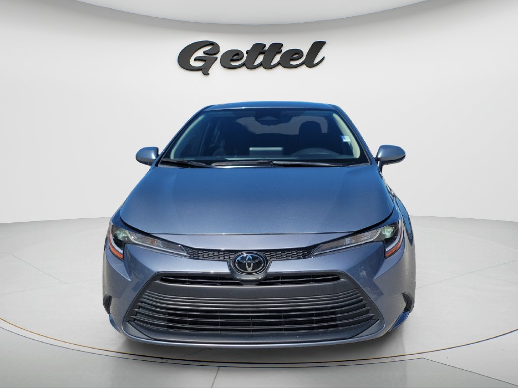 Certified 2023 Toyota Corolla LE FWD image 2