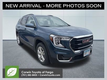 Used 2024 GMC Terrain SLE w/ Driver Convenience Package