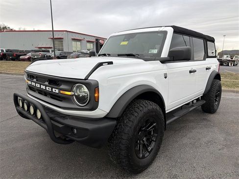 Used 2024 Ford Bronco Big Bend image 9