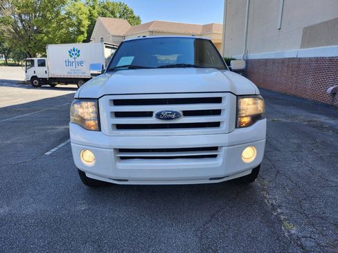 Used 2009 Ford Expedition Limited RWD image 3