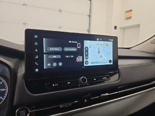 Used 2025 Mitsubishi Outlander AWD image 22