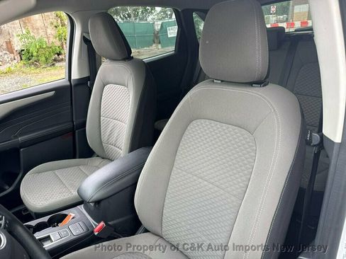 Used 2022 Ford Escape SE AWD/4WD image 11