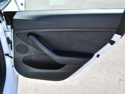 Used 2023 Tesla Model 3 Standard Range RWD image 36