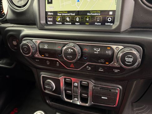 Used 2020 Jeep Gladiator Sport w/ Quick Order Package 24S AWD/4WD image 23