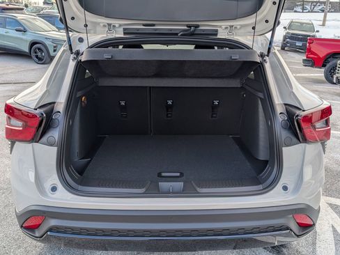 New 2026 Chevrolet Trax RS w/ Driver Confidence Package image 11