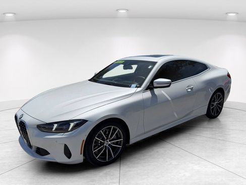 New 2026 BMW 430i Coupe w/ Premium Package RWD image 8