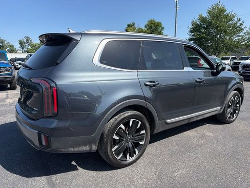 Used 2024 Kia Telluride SX Prestige AWD/4WD image 3