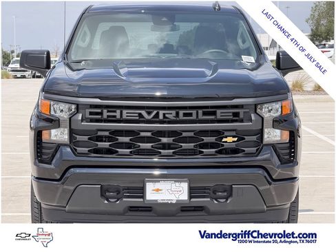 New 2026 Chevrolet Silverado 1500 Custom RWD image 8