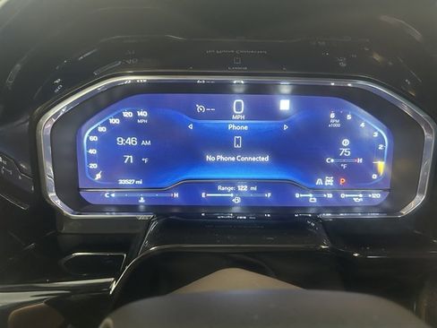 Used 2022 Chevrolet Silverado 1500 LTZ w/ Z71 Off-Road Package image 32