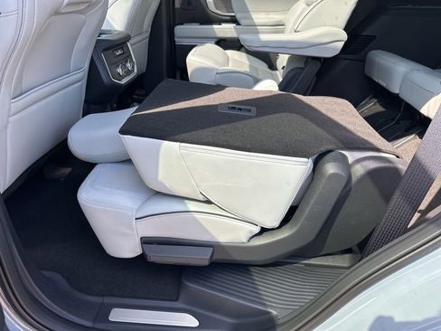 New 2025 Ford Expedition Platinum w/ Platinum Ultimate Package image 44