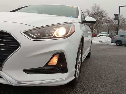Used 2018 Hyundai Sonata SE w/ Cargo Package image 8