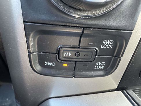 Used 2019 RAM 1500 Classic Warlock w/ Electronics Group image 35