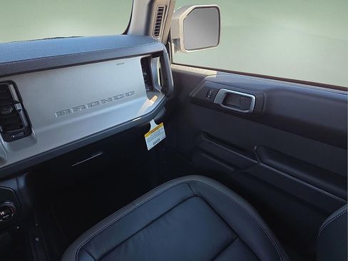 New 2026 Ford Bronco Outer Banks AWD/4WD image 12