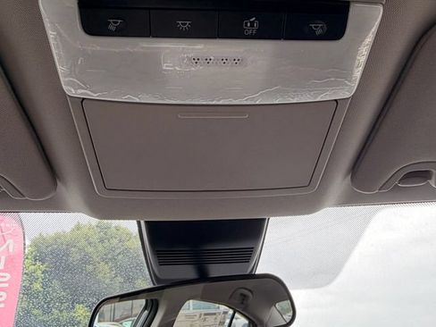 New 2026 Nissan Altima 2.5 SV FWD image 31
