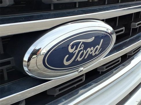 Used 2023 Ford F150 XLT w/ Equipment Group 302A High image 18