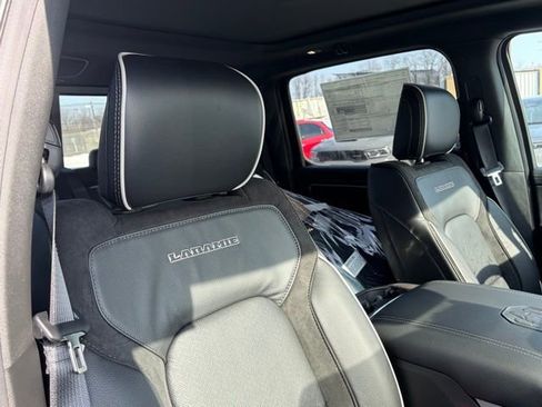 New 2026 RAM 1500 Laramie AWD/4WD image 30