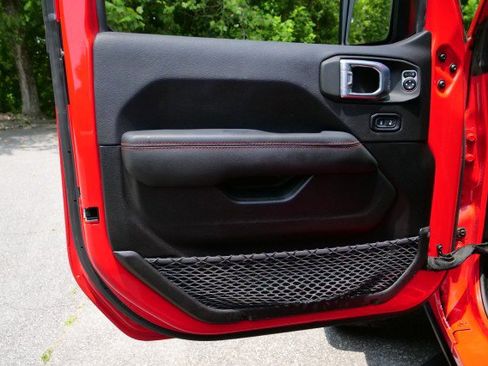 Used 2022 Jeep Gladiator Rubicon w/ LED Lighting Group AWD/4WD image 26