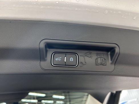 New 2026 Ford Explorer Active w/ Active Comfort Package image 33