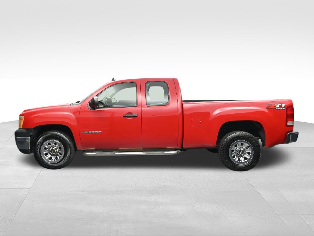 Used 2009 GMC Sierra 1500 W/T AWD/4WD image 2