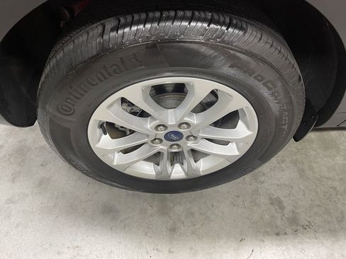Used 2020 Ford Escape SE AWD/4WD image 29