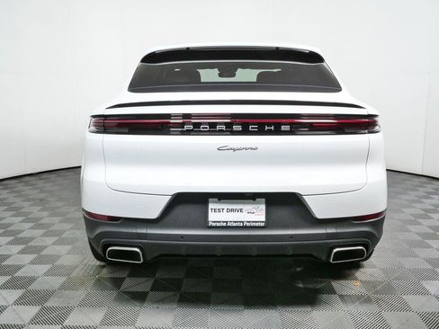 New 2026 Porsche Cayenne Coupe AWD/4WD image 31