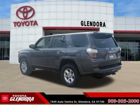 Used 2021 Toyota 4Runner SR5 RWD image 7