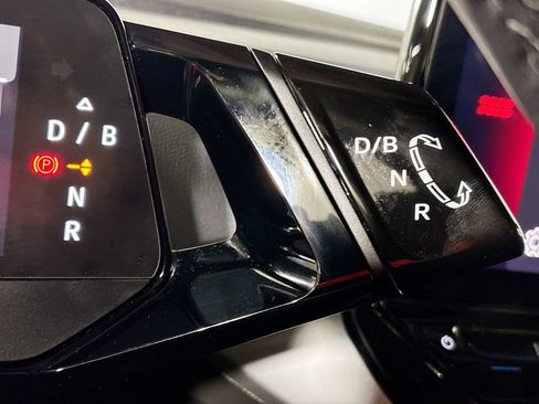 Certified 2023 Volkswagen ID.4 Pro S AWD/4WD image 18