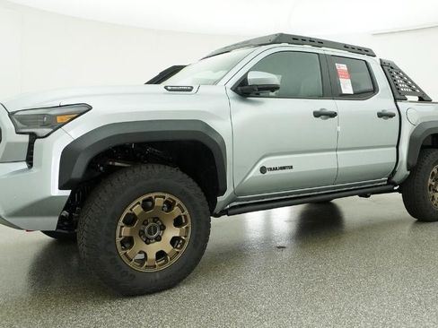 New 2026 Toyota Tacoma 4x4 Double Cab Hybrid image 17