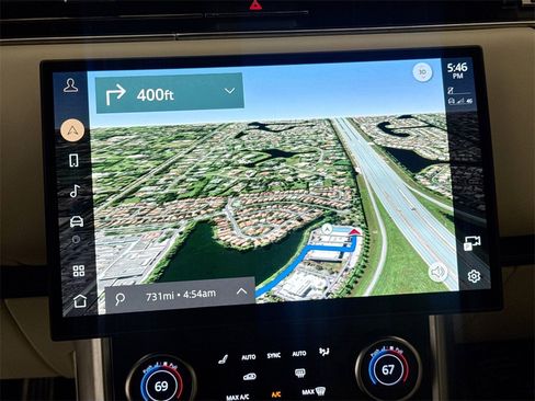 Certified 2023 Land Rover Range Rover SE image 13