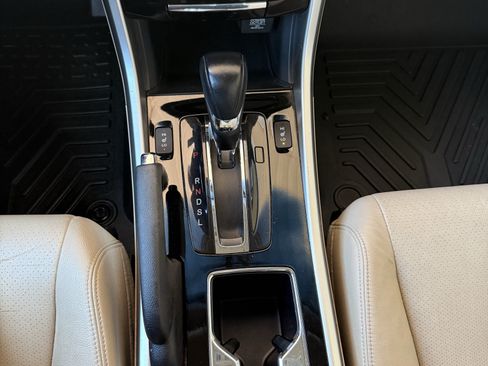 Used 2016 Honda Accord EX-L image 28