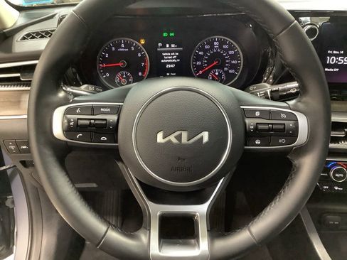 Used 2023 Kia K5 EX image 12
