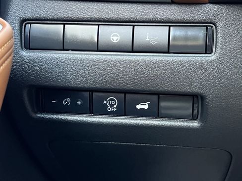 New 2026 Nissan Rogue Platinum image 32