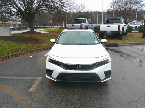 Used 2023 Honda Civic Sport Touring image 3