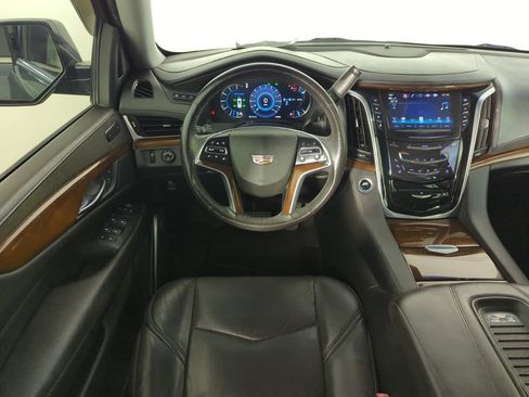 Used 2020 Cadillac Escalade ESV Premium Luxury RWD image 13