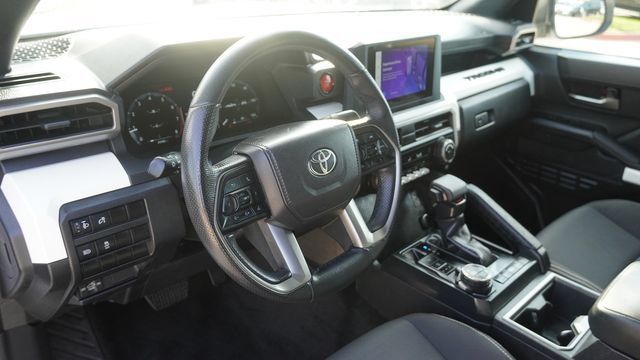 Used 2024 Toyota Tacoma TRD Off-Road AWD/4WD image 17