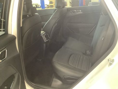 Certified 2024 Kia Sportage SX AWD/4WD image 14