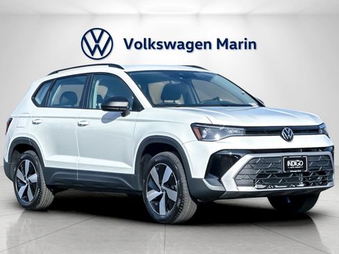 New 2026 Volkswagen Taos S image 7