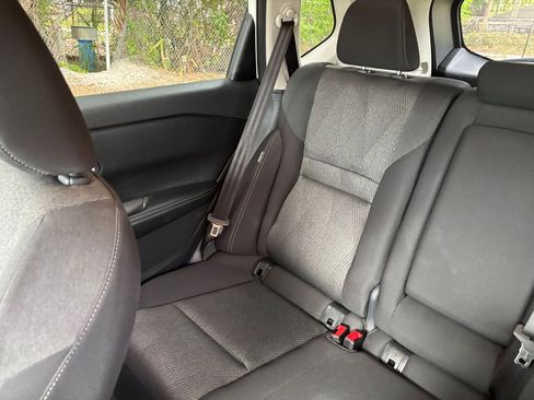 Used 2025 Nissan Rogue SV FWD image 41