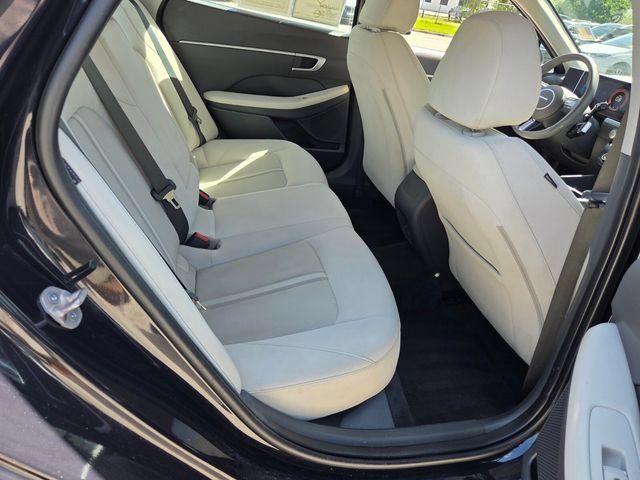 Used 2024 Hyundai Sonata SEL FWD image 18