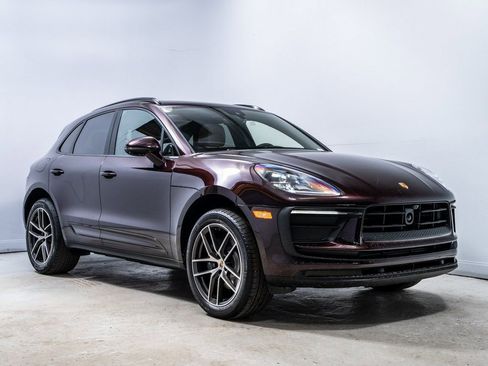 New 2026 Porsche Macan image 9