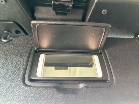 Used 2019 Jeep Wrangler Unlimited Sport S image 25