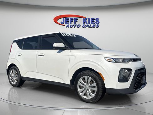 Used 2020 Kia Soul LX FWD image 3