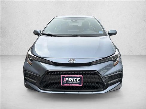 Used 2020 Toyota Corolla SE w/ SE Premium Package image 2