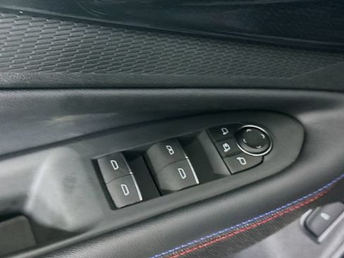 Used 2025 Chevrolet Blazer EV RS AWD/4WD image 22