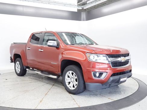 Used 2016 Chevrolet Colorado LT w/ Luxury Package, Chrome AWD/4WD image 9