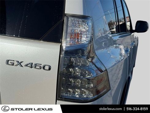Certified 2023 Lexus GX 460 Premium image 13