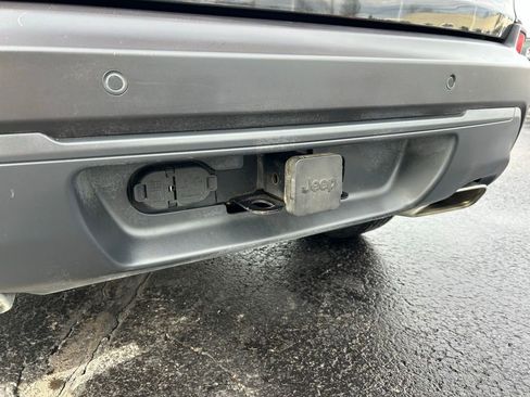 Used 2021 Jeep Cherokee Latitude Lux w/ Sun & Sound Group image 7