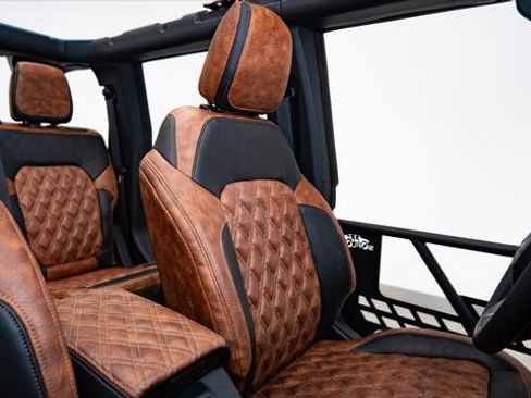 Used 2025 Ford Bronco 4-Door image 47