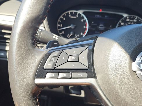 Used 2024 Nissan Altima 2.5 SR image 15