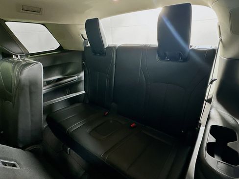 Used 2023 INFINITI QX60 Pure FWD image 28